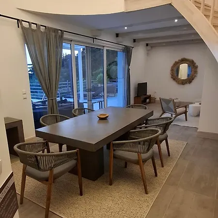 Villa Alexa Gáiosz